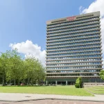 leonardohotelamsterdamrembrandtpark_exterior_2_aec5f6e5f803a11f354c7da6c00022e7.jpg